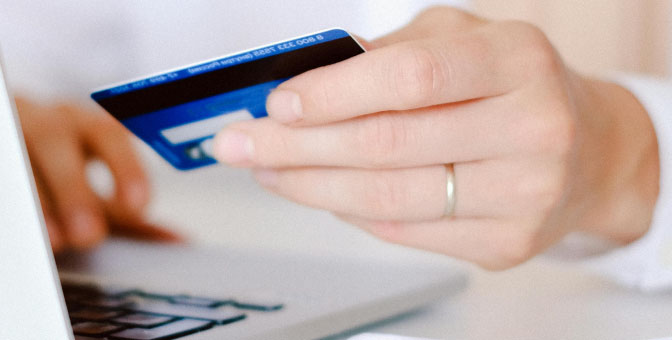 Online fizetés bankkártyával